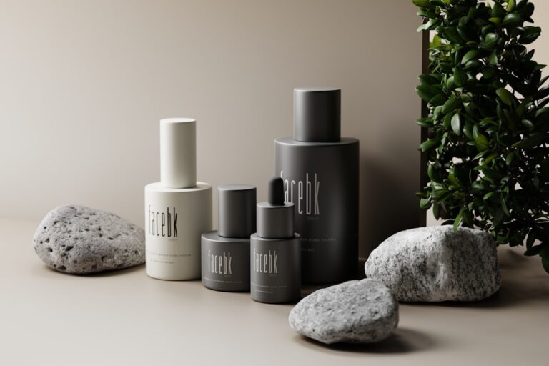 Explore Affordable Luxury in Beauty Products at Lunafavor.com